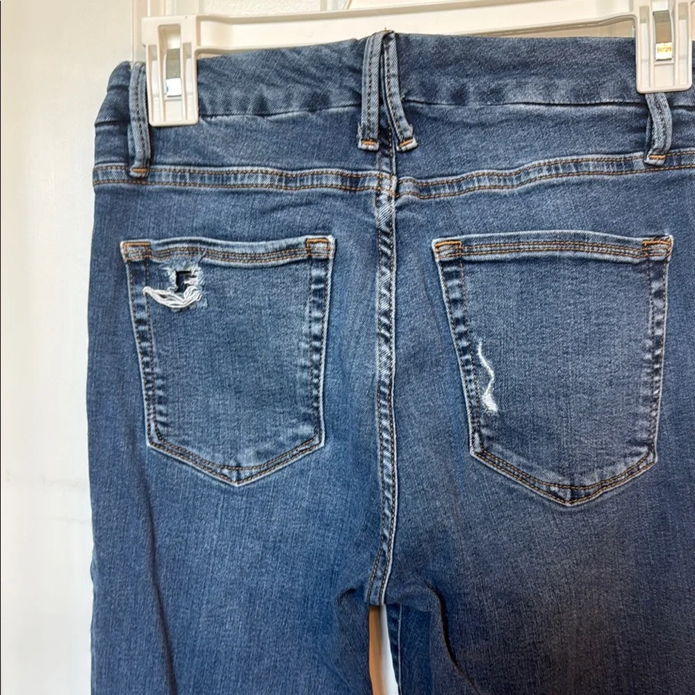Good American Blue Skinny Jeans with Raw Hem - Picture 6 of 6